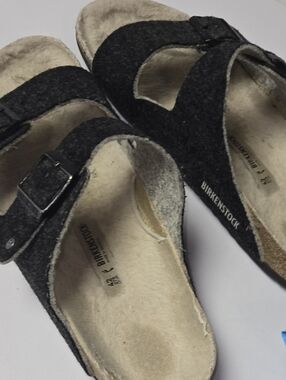 Birkenstock Arizona Black Felt  Two-Strap Sandals